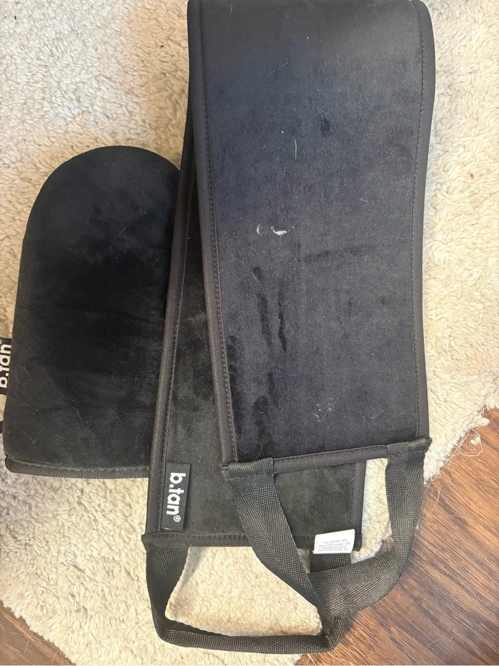 B. Tan Bundle with mits